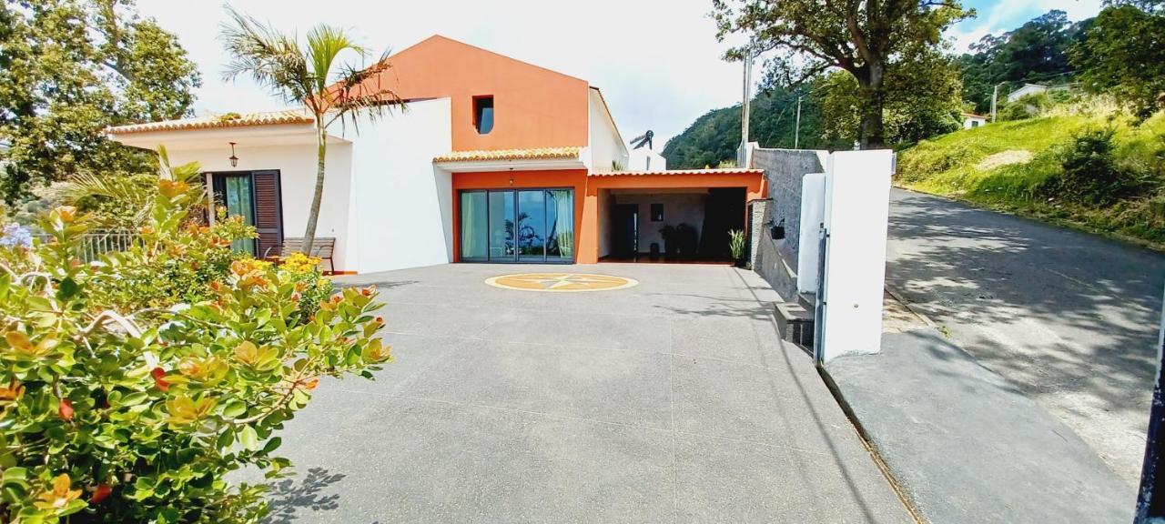 Villa Luz - Family House Vacations- Large Private Outdoor Area Santa Cruz - Madeira Exterior foto