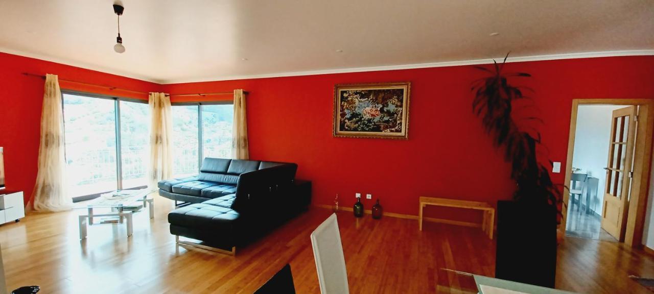 Villa Luz - Family House Vacations- Large Private Outdoor Area Santa Cruz - Madeira Exterior foto
