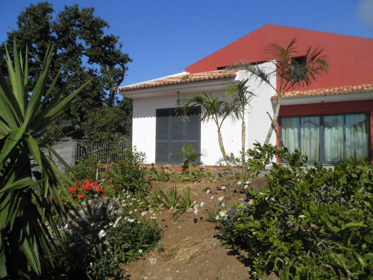 Villa Luz - Family House Vacations- Large Private Outdoor Area Santa Cruz - Madeira Exterior foto